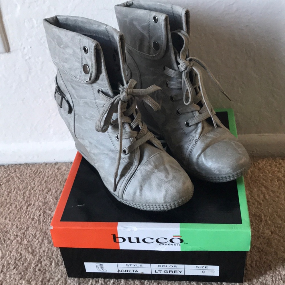 Bucco agneta lite grey sporty ankle boots